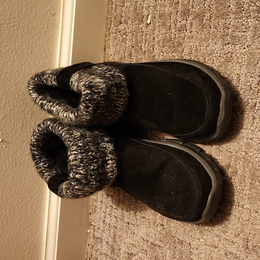 Cold weather shoes